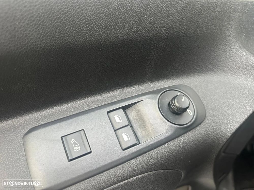 Citroën Berlingo 1.5 Bluehdi - 19