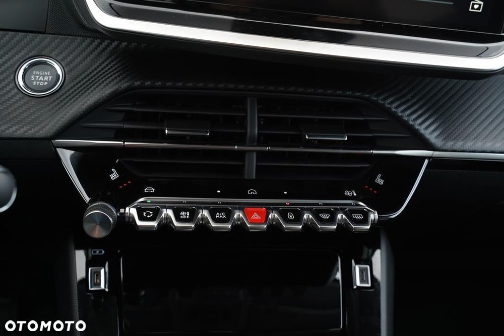 Peugeot 208 1.2 mHEV Allure - 17