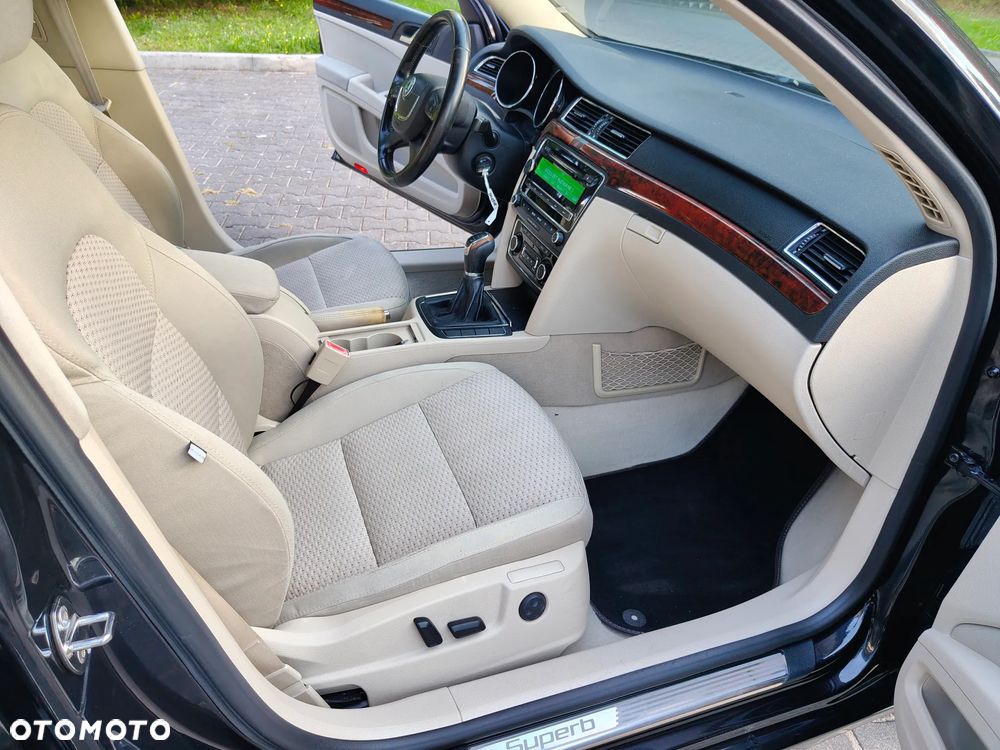 Skoda Superb 1.8 TSI Ambition - 18