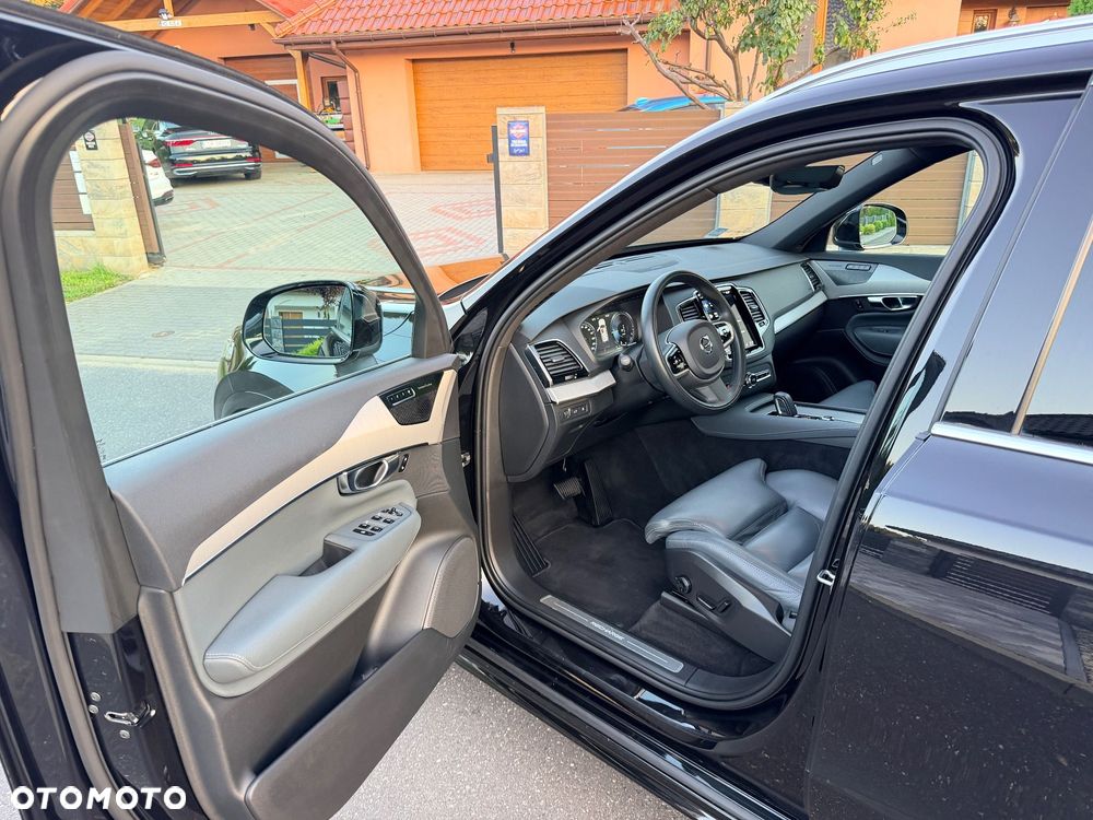 Volvo XC 90 T8 AWD Recharge Geartronic RDesign Edition - 33
