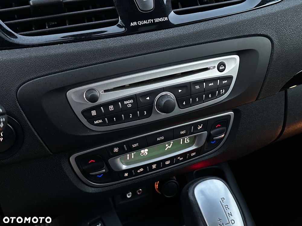 Renault Grand Scenic 2.0 16V 140 CVT Luxe - 23