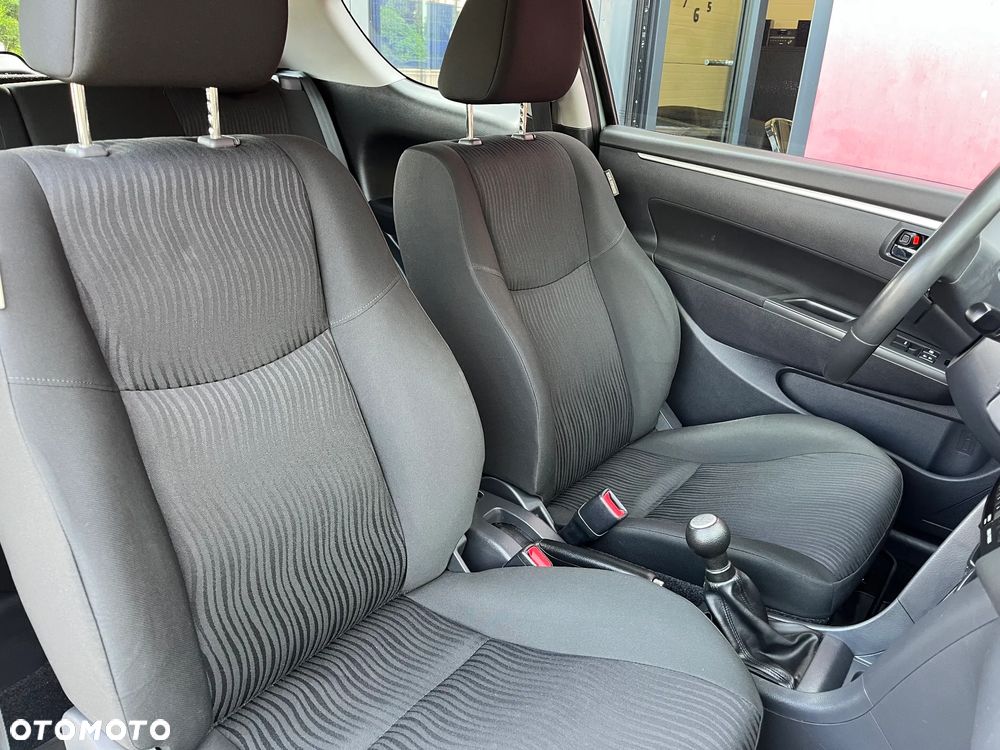 Suzuki Swift 1.2 Club - 11