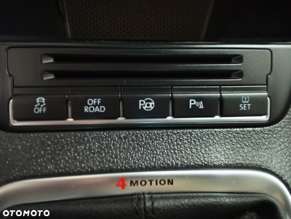 Volkswagen Tiguan - 22