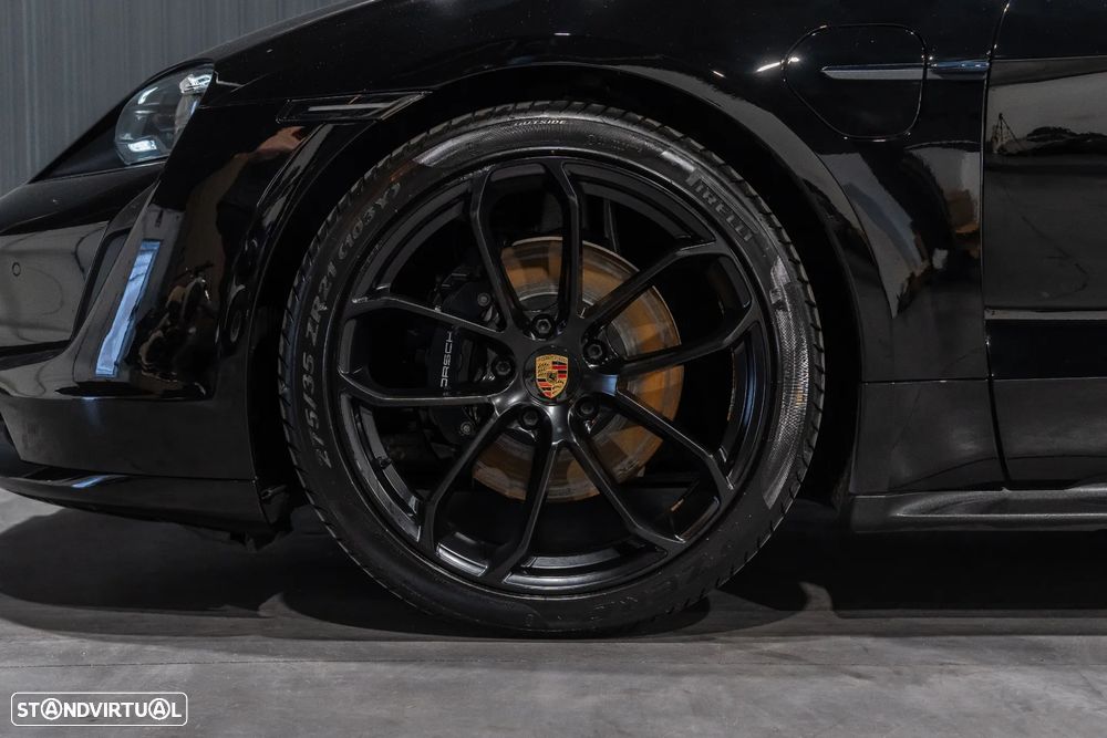 Porsche Taycan 4S Bateria Performance Plus - 32