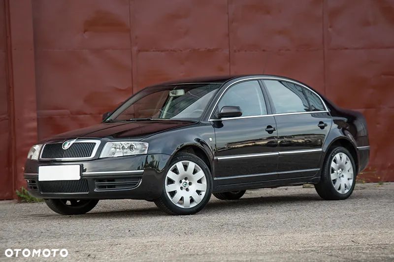 Skoda Superb 2.8 V6 Elegance - 9