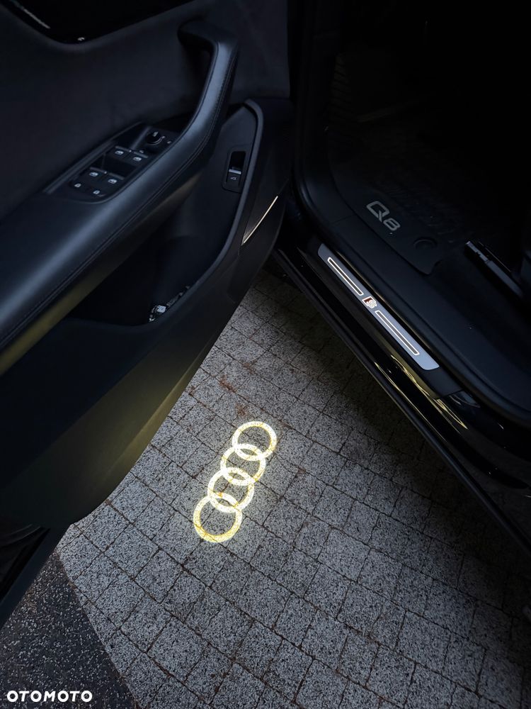 Audi Q8 55 TFSI mHEV Quattro Tiptronic - 14