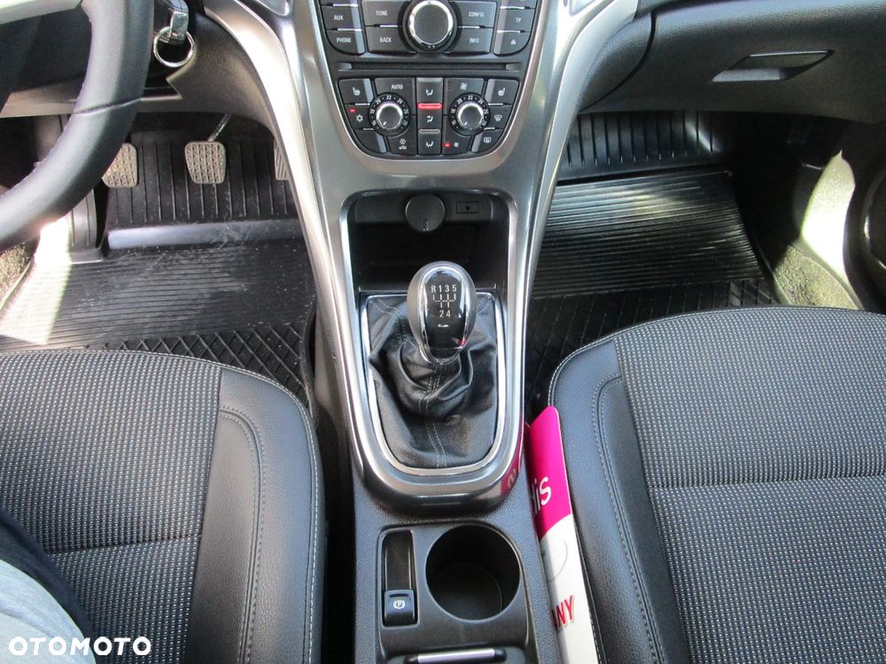 Opel Astra 1.6 Design Edition - 25