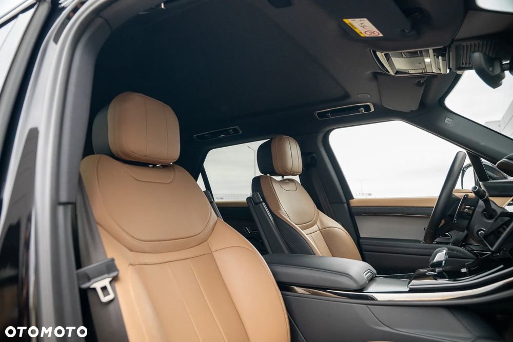 Land Rover Range Rover Sport - 16