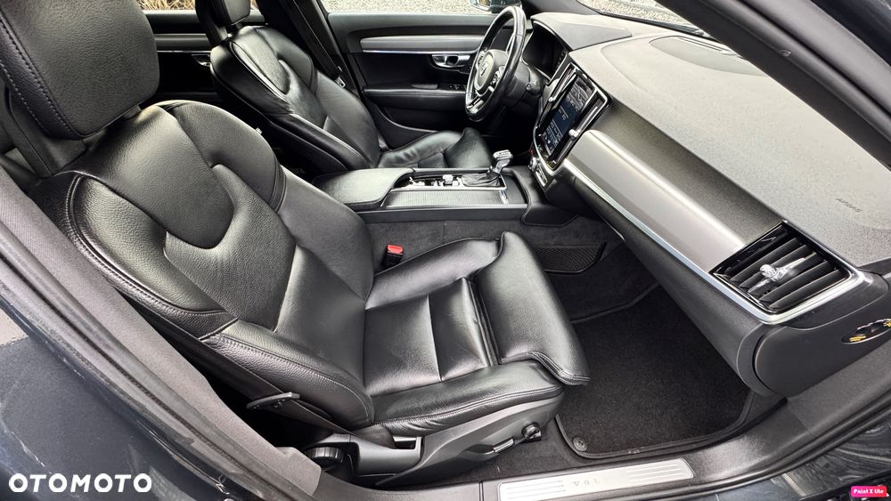 Volvo V90 D4 AWD Geartronic Momentum - 22