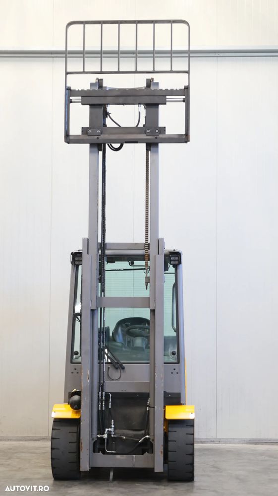 Jungheinrich DFG 430s - 4