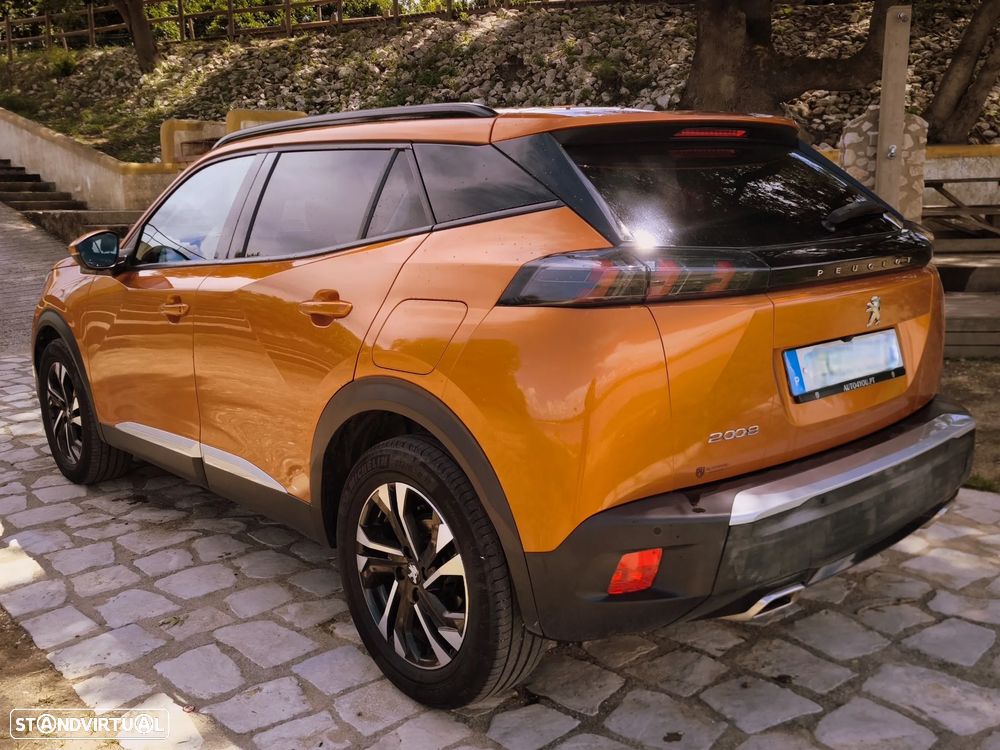 Peugeot 2008 PureTech 130 EAT8 Allure - 6
