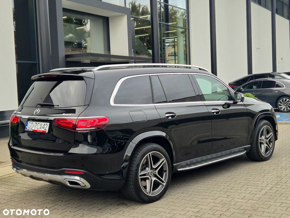 Mercedes-Benz GLS - 12