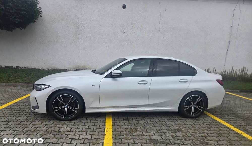 BMW Seria 3 320d xDrive MHEV M Sport sport - 3