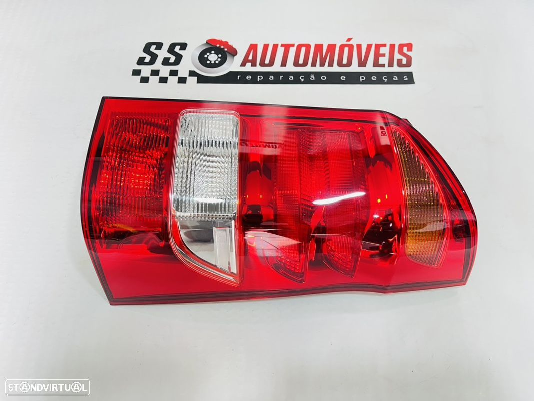 Farolim Farol Traseiro Dto Mercedes Vito V W447 - 1