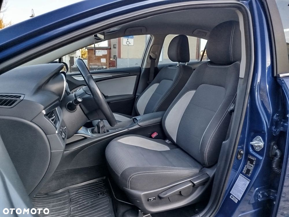 Toyota Avensis 2.0 D-4D Active Business - 16