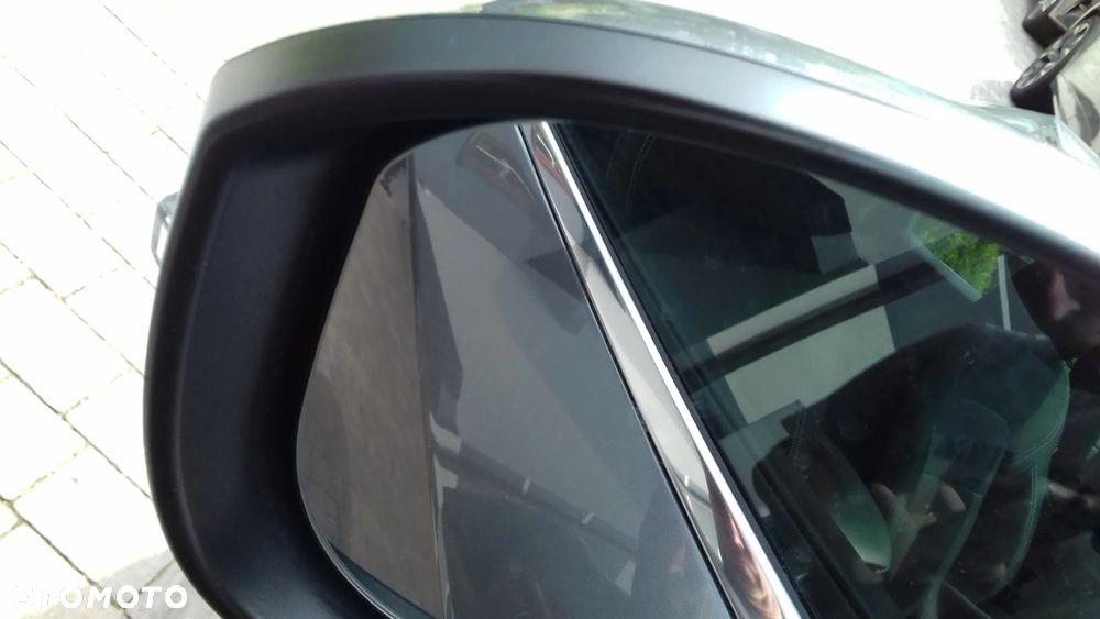 Nissan Qashqai 1.3 DIG-T N-Connecta - 28