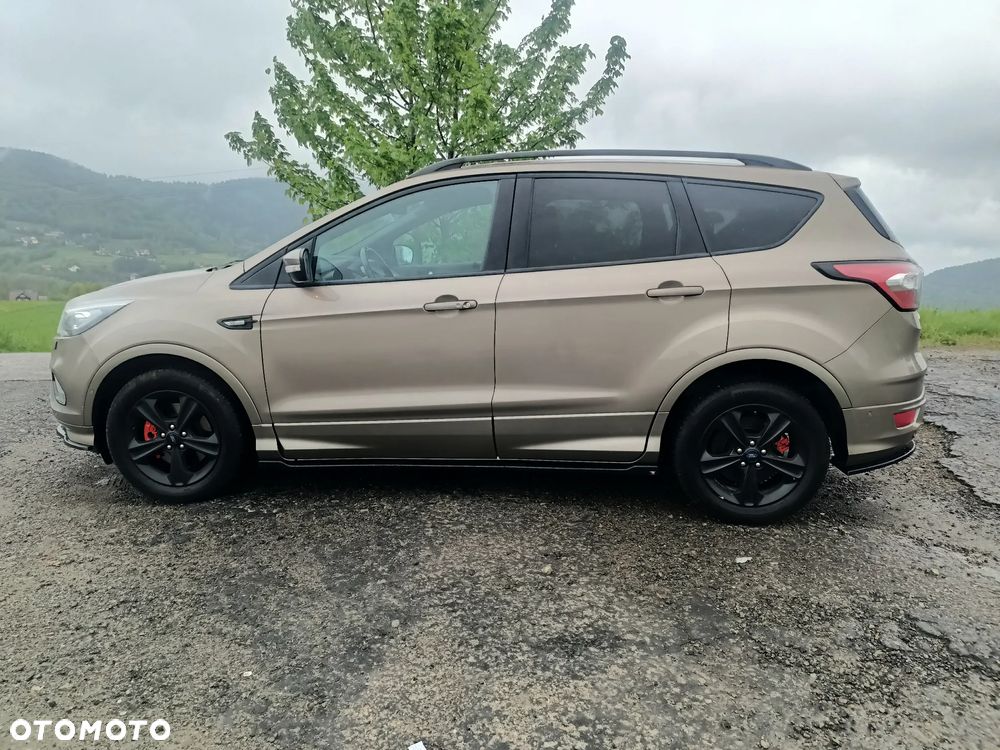 Ford Kuga - 21