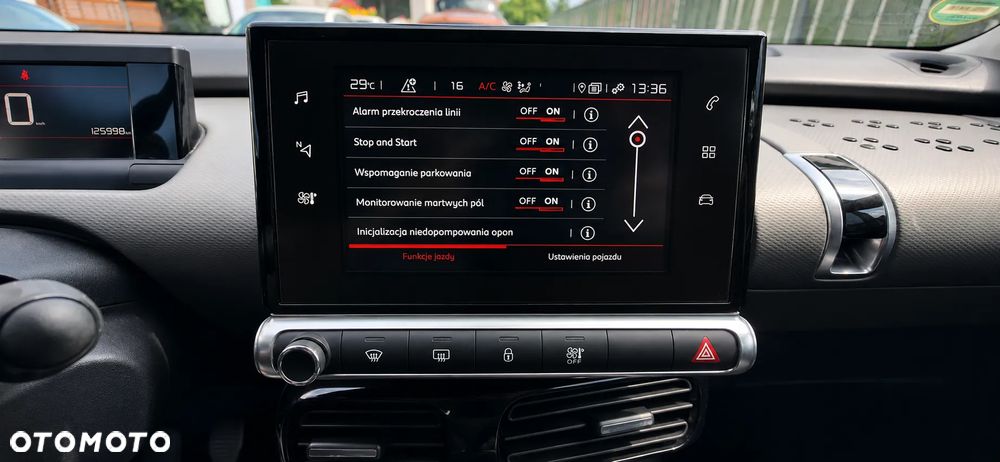 Citroën C4 Cactus 1.2 PureTech Shine S&S - 6