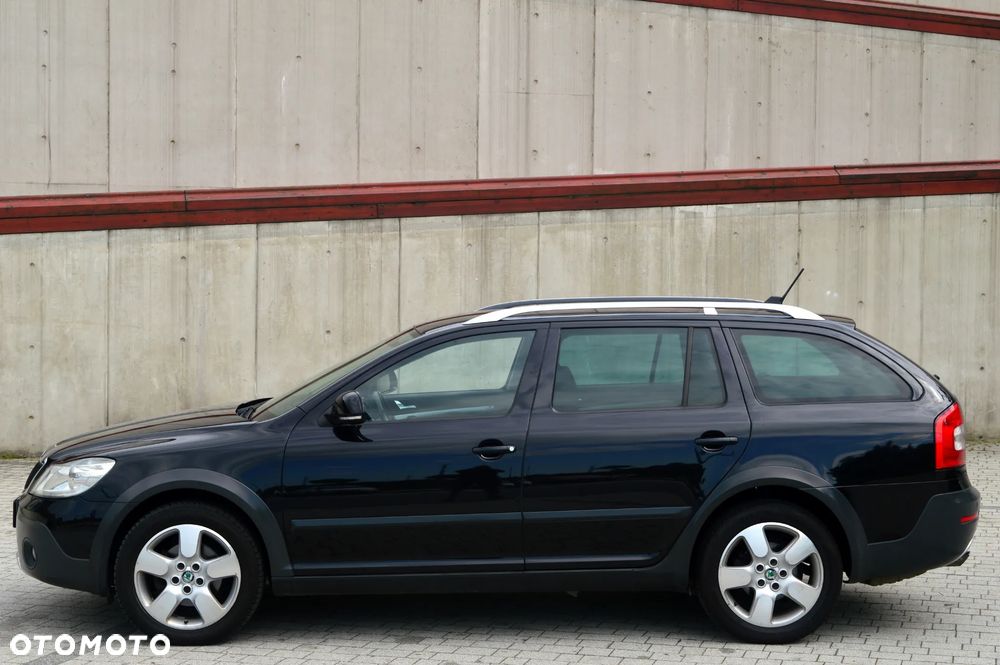 Skoda Octavia 2.0 TDI DPF 4x4 Scout - 7