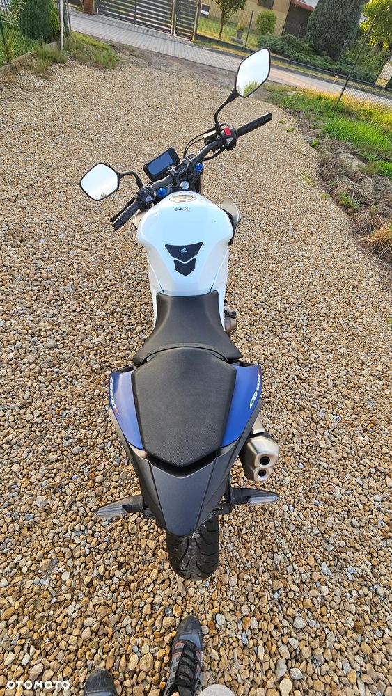 Honda CB - 10
