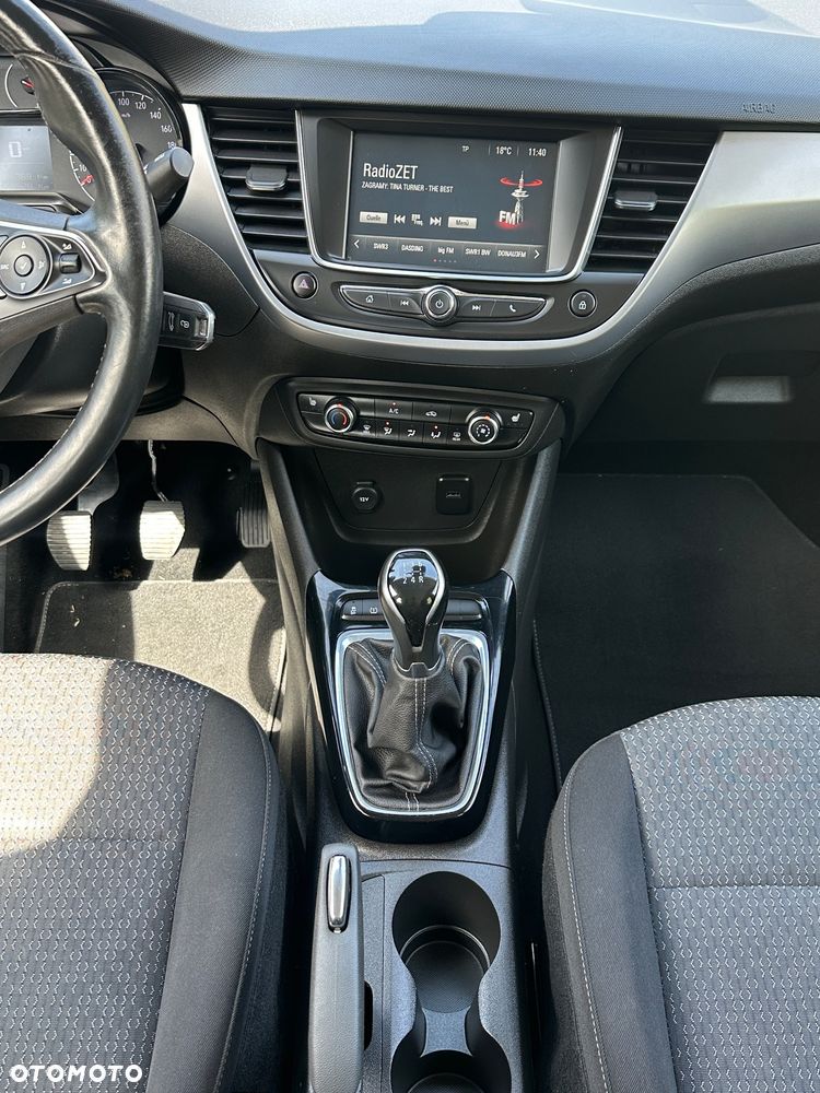Opel Crossland X - 19