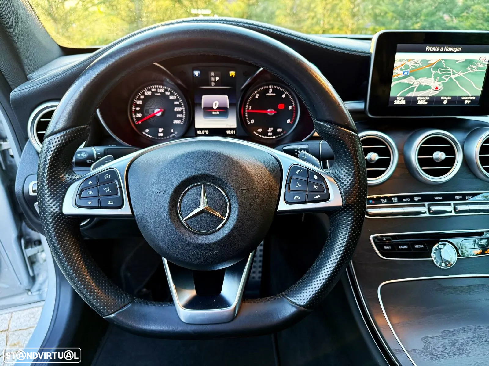 Mercedes-Benz C 220 d Coupe 9G-TRONIC AMG Line - 13