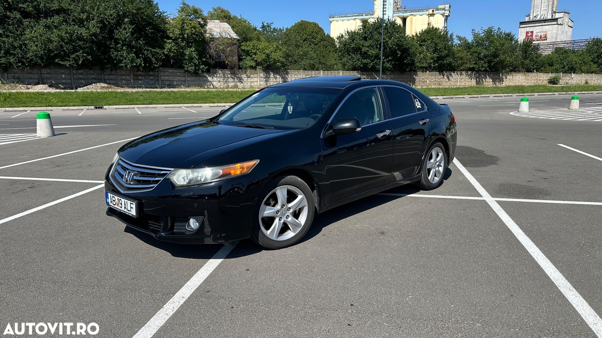 Honda Accord 2.0i Exec - 1