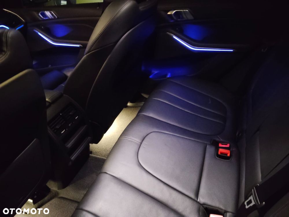 BMW X5 xDrive25d - 14