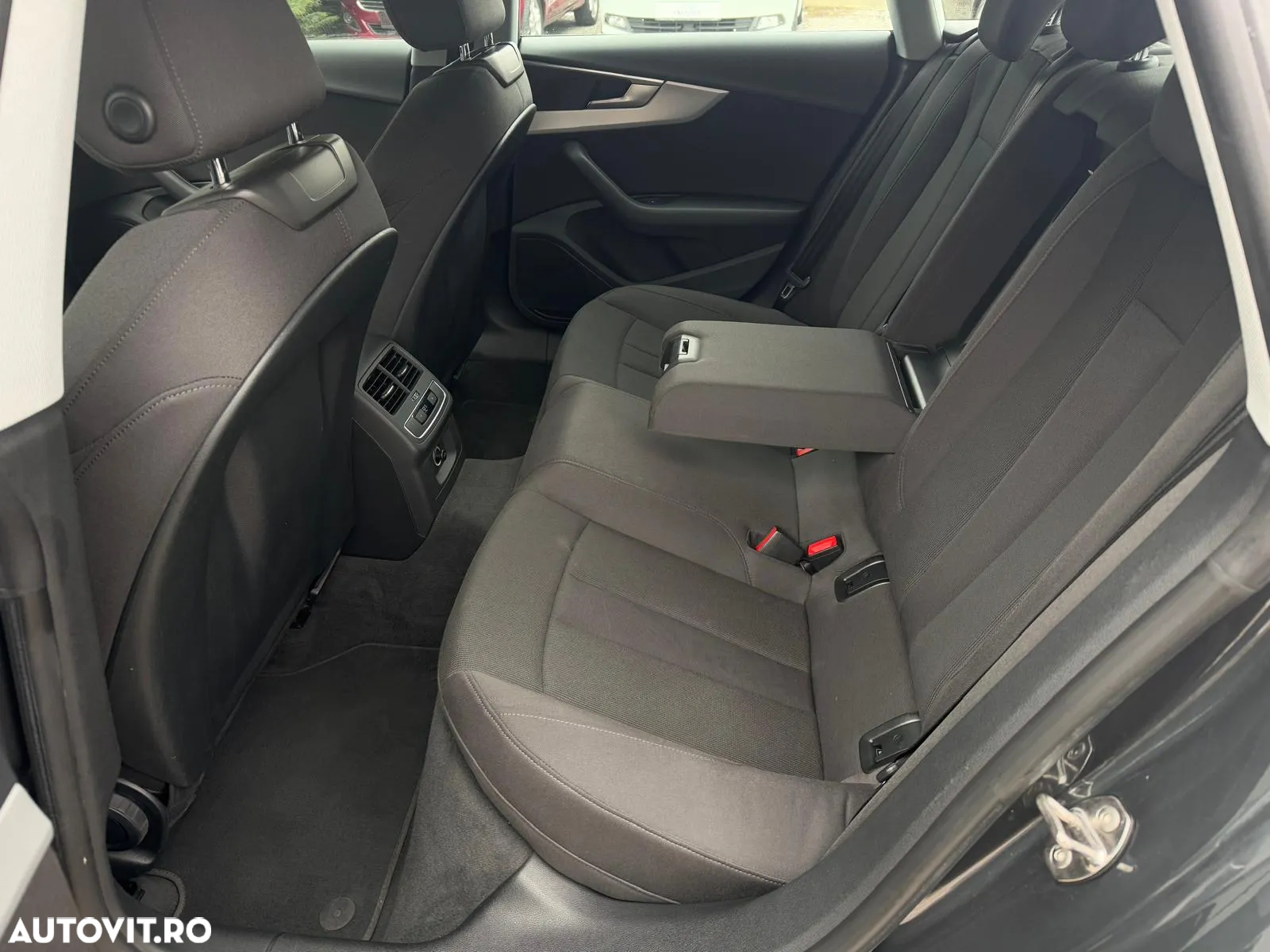 Audi A5 Sportback 2.0 TDI S tronic sport - 19