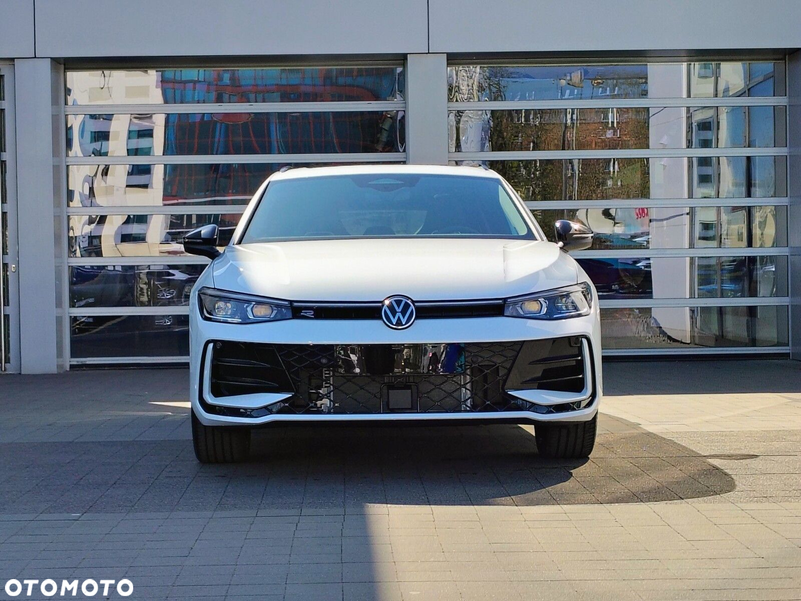 Volkswagen Passat - 3