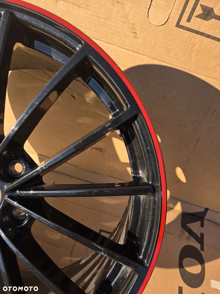 Felga alumiowa VW Golf VIII 8 19 Cali Gti Gtd R 5H0601025AH 8J-Nx19H2 ET 50 - 7