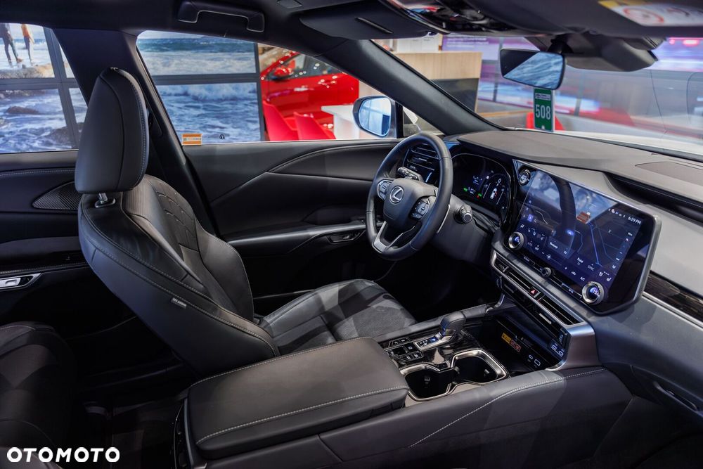 Lexus RX 450h+ Prestige - 35