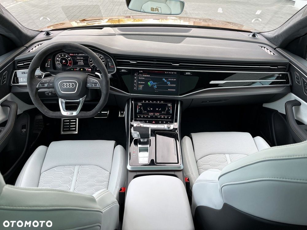 Audi RS Q8 - 14
