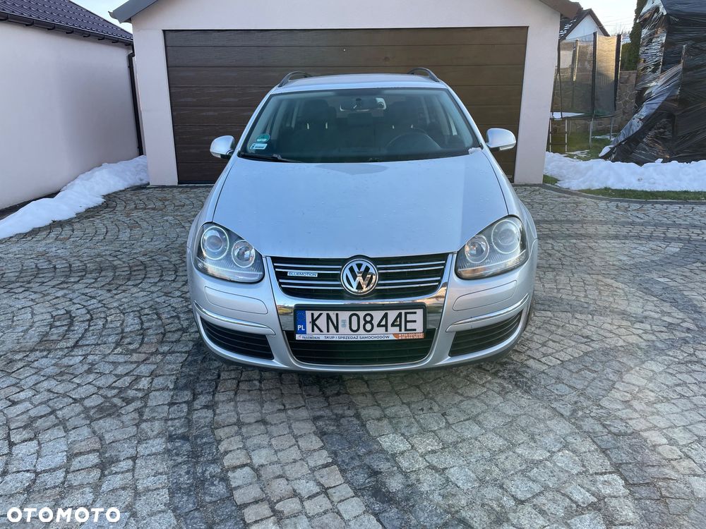Volkswagen Golf - 2