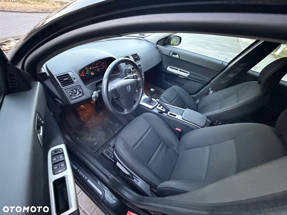 Volvo V50 2.0D Momentum - 14