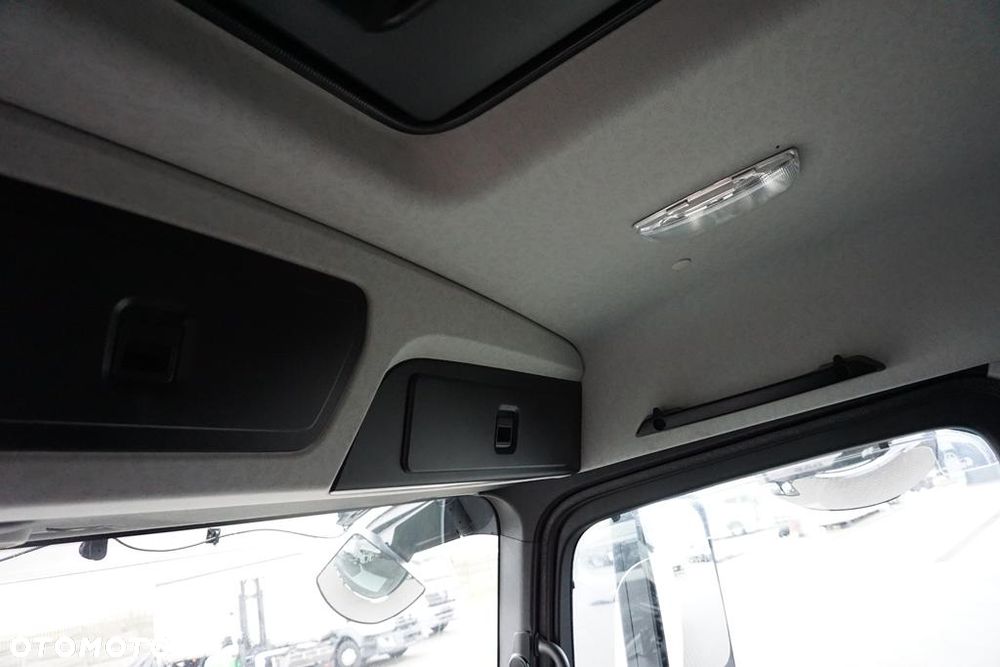 Mercedes-Benz ANTOS / 1830 / EURO 6 / CHŁODNIA + WINDA / 18 PALET - 37