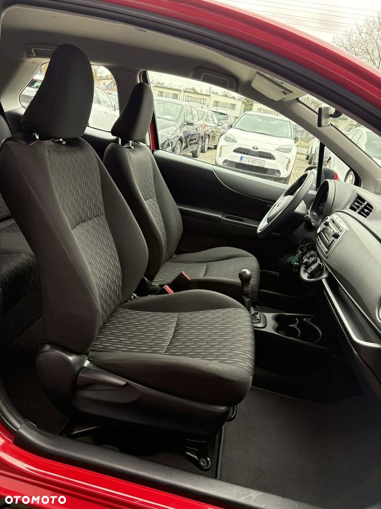 Toyota Yaris - 13