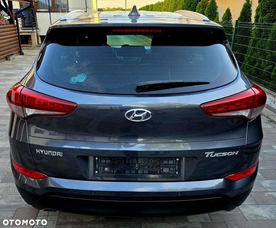 Hyundai Tucson blue 1.7 CRDi 2WD DCT Premium - 8