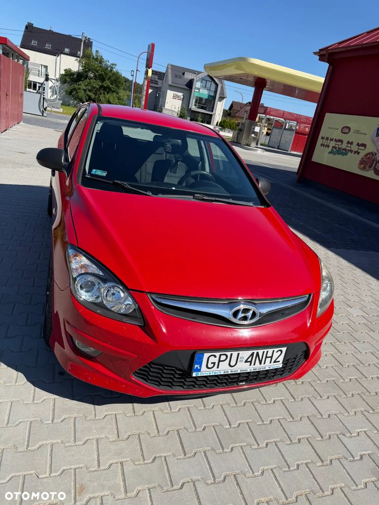 Hyundai i30 1.4 Base - 11