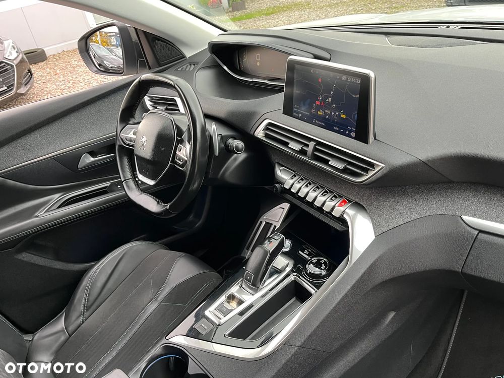 Peugeot 3008 - 33