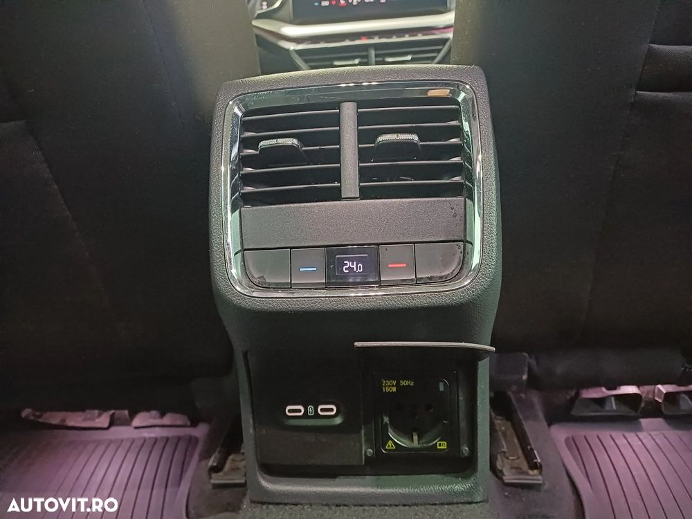 Skoda Octavia 2.0 TDI DSG Style - 31