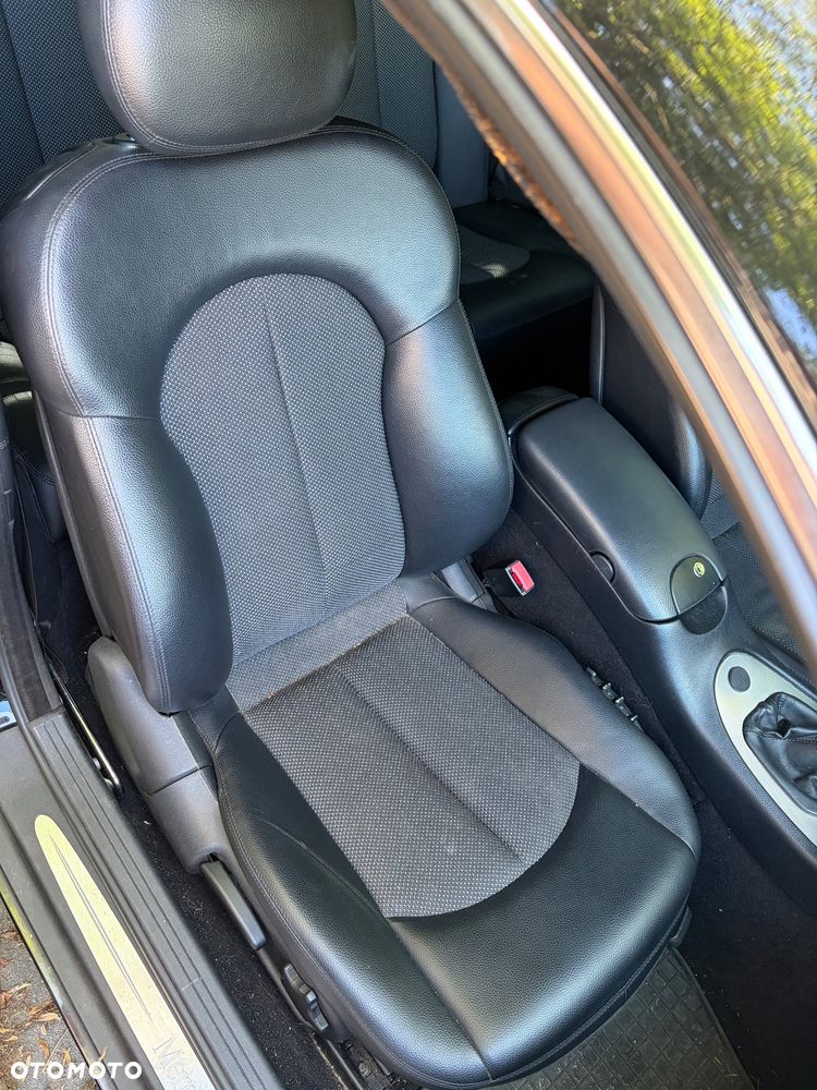 Mercedes-Benz CLK 200 Kompressor Avantgarde - 15