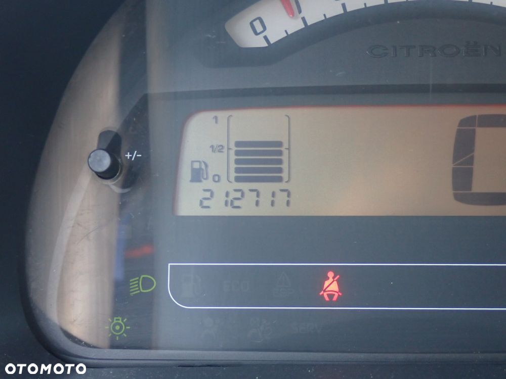 CZĘŚCI - Citroen C2 1,4 73KM 10 FST3 HB 3D 5B lakier KMH KMHC 2007r. INDEX - 10198 - 15