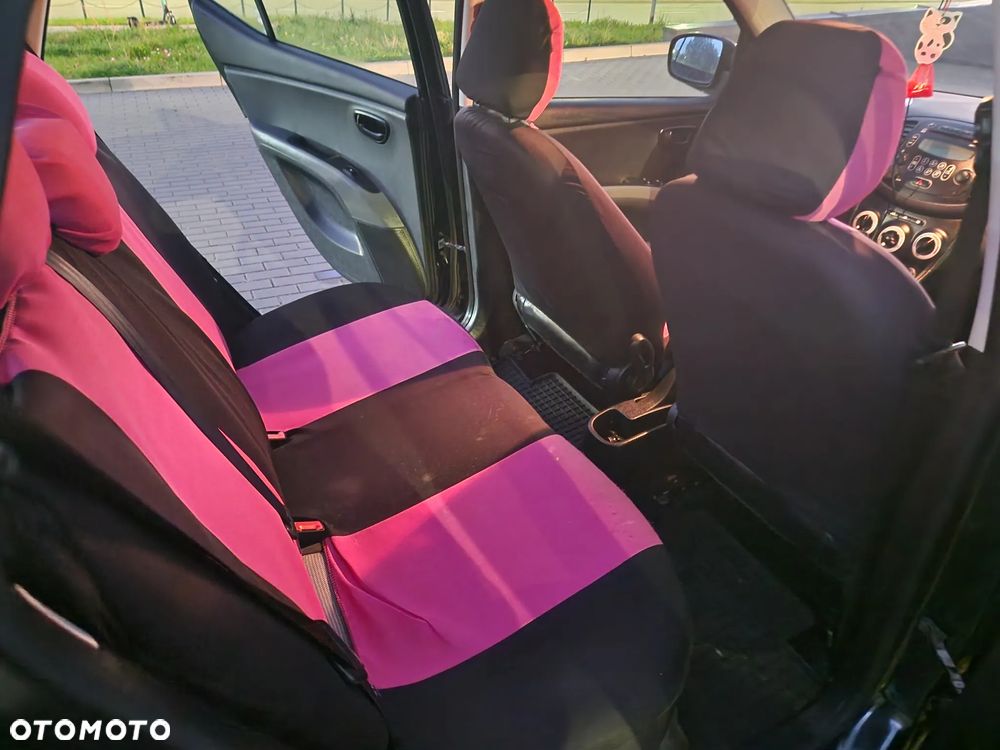 Hyundai i10 1.1 Classic - 7