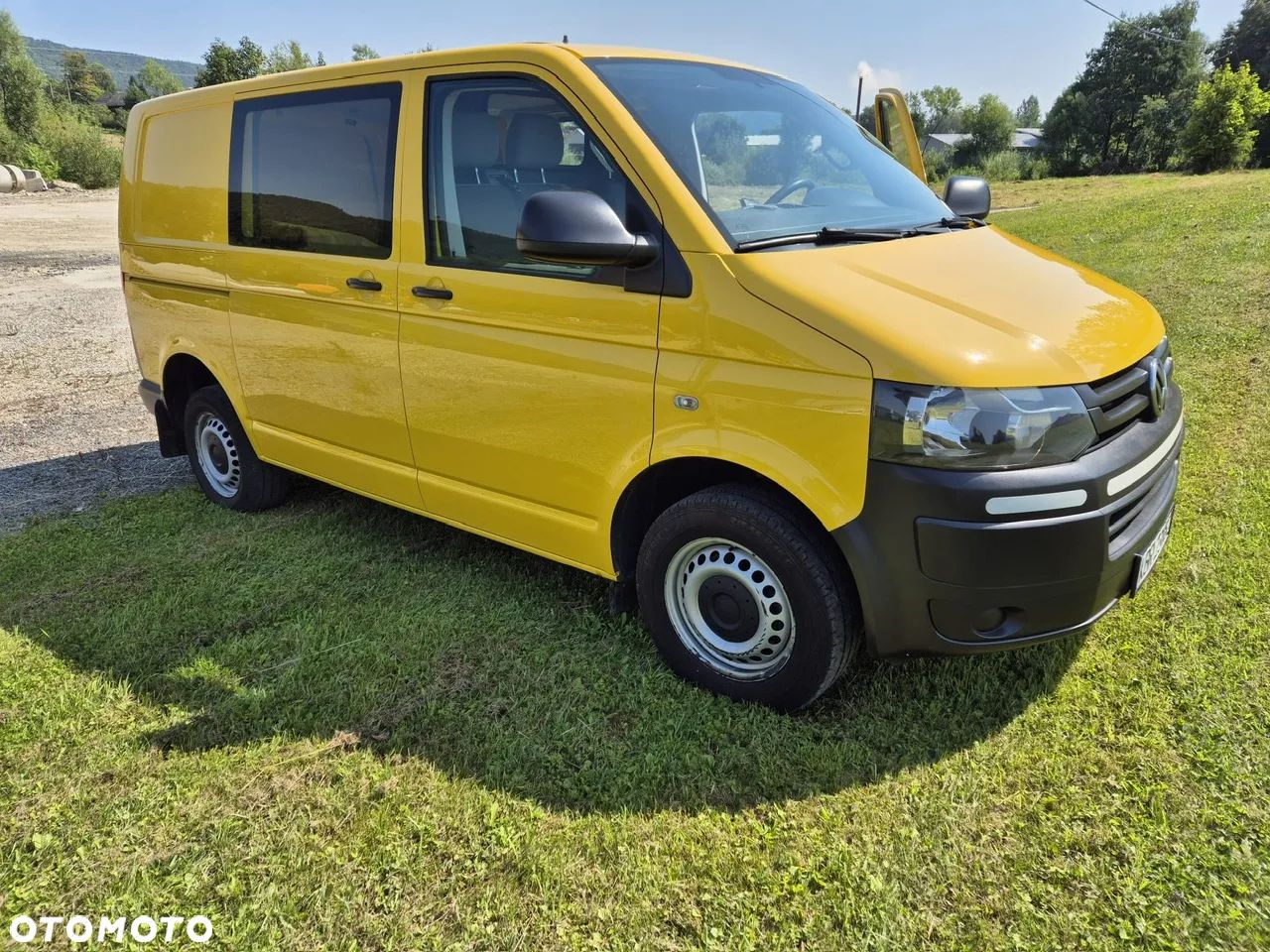 Volkswagen Transporter - 1