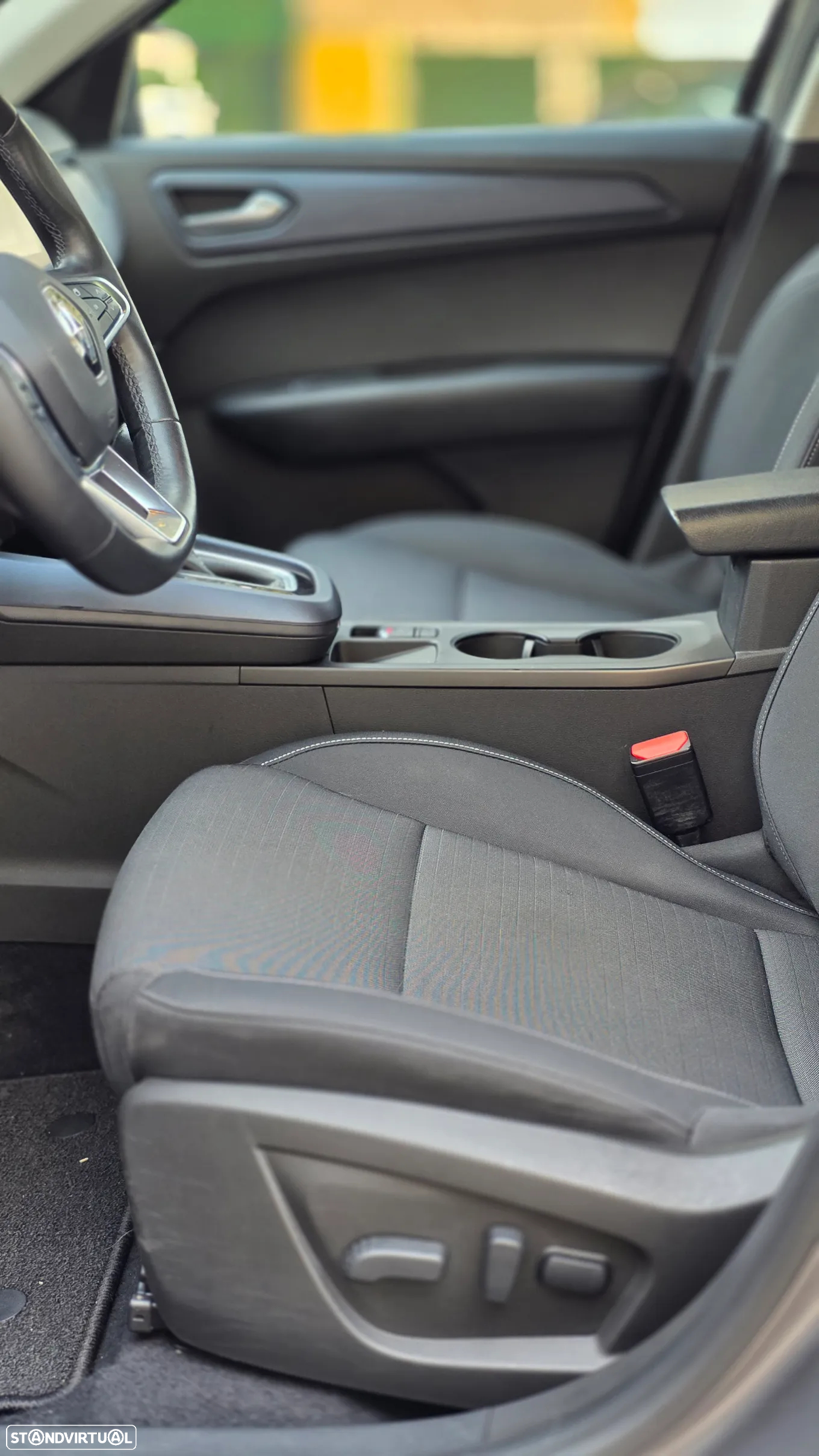 Renault Arkana 1.6 E-Tech Intens - 11