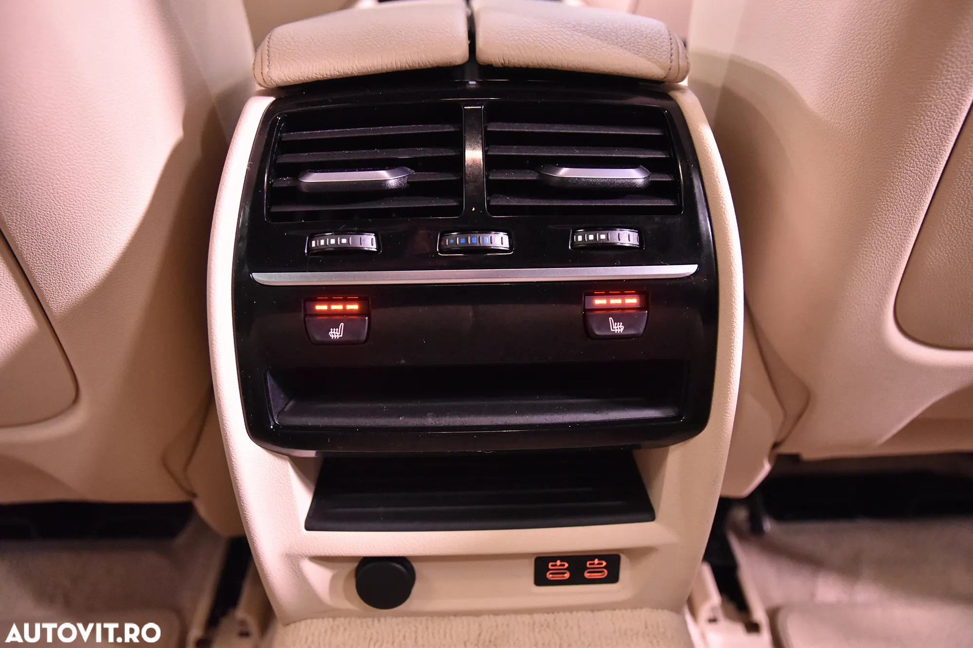 BMW Seria 5 520i Touring Aut. - 23