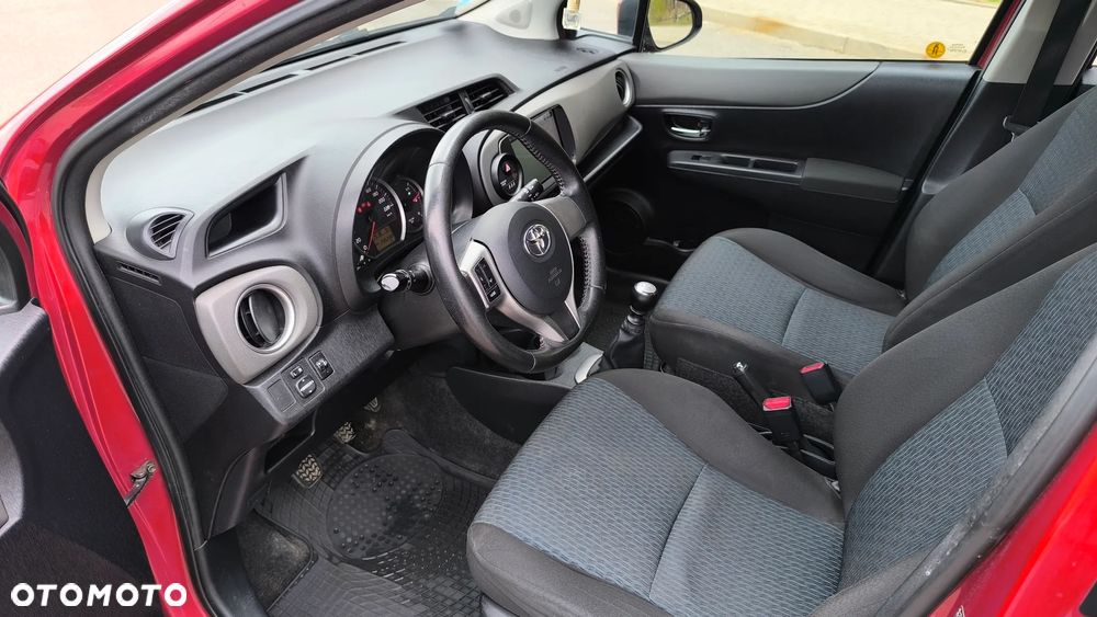Toyota Yaris 1.4 D-4D Luna - 16