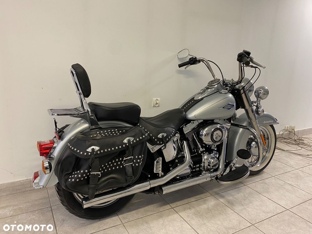 Harley-Davidson Softail Heritage Classic - 3