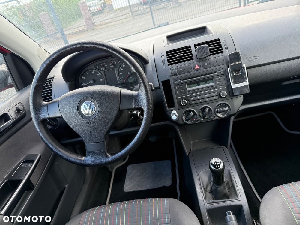 Volkswagen Polo 1.4 Trendline - 21